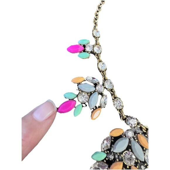 J.Crew Statement Necklace Multicolored Stones Gold Colored Chain  18-21" Vibrant - Picture 3 of 4